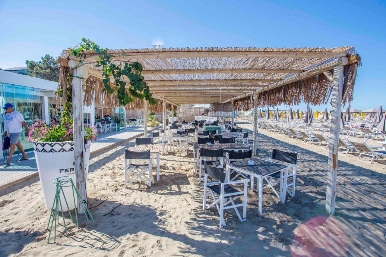 Hotel Adler Lido di Classe Exterior foto